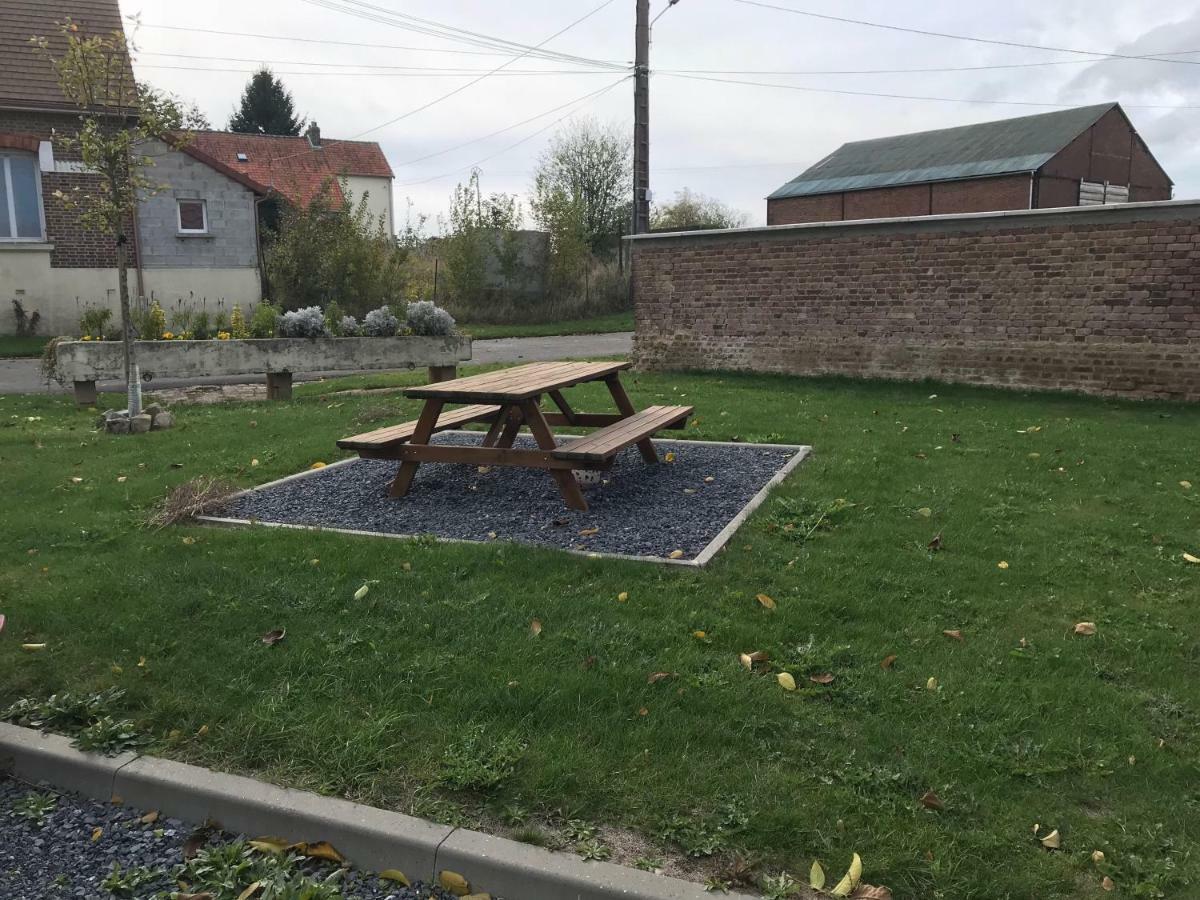 Maison 2Ch - 4 Pers En Picardie Parking Gratuit - By La Source D'Orfee Courcelette Luaran gambar